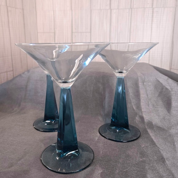 (3) Bombay Sapphire Gin Collection Martini Glass Blue Square Tapered Stem 6.75"H - Picture 4 of 6
